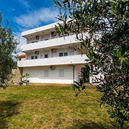 Studios Nikezic Utjeha Εξωτερικό φωτογραφία