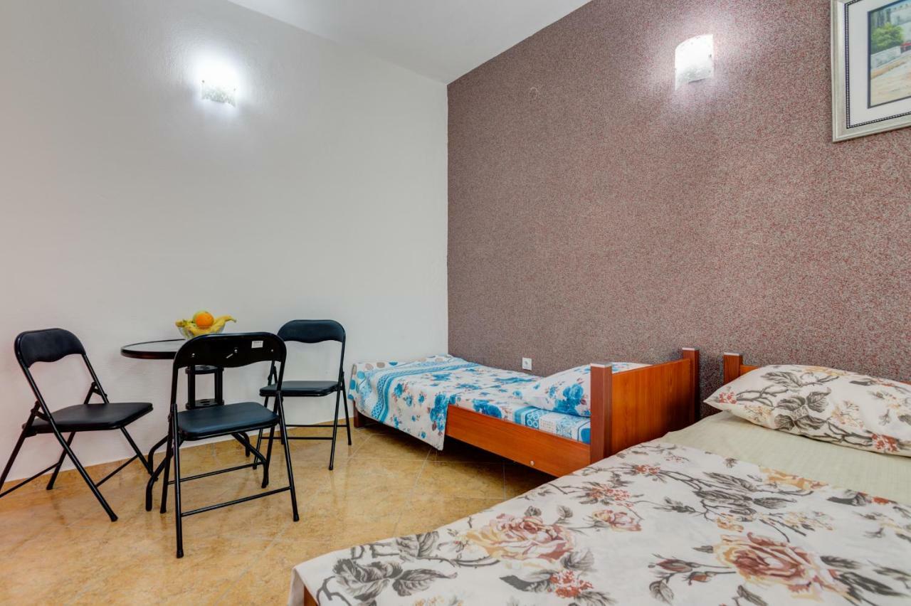 Studios Nikezic Utjeha Εξωτερικό φωτογραφία